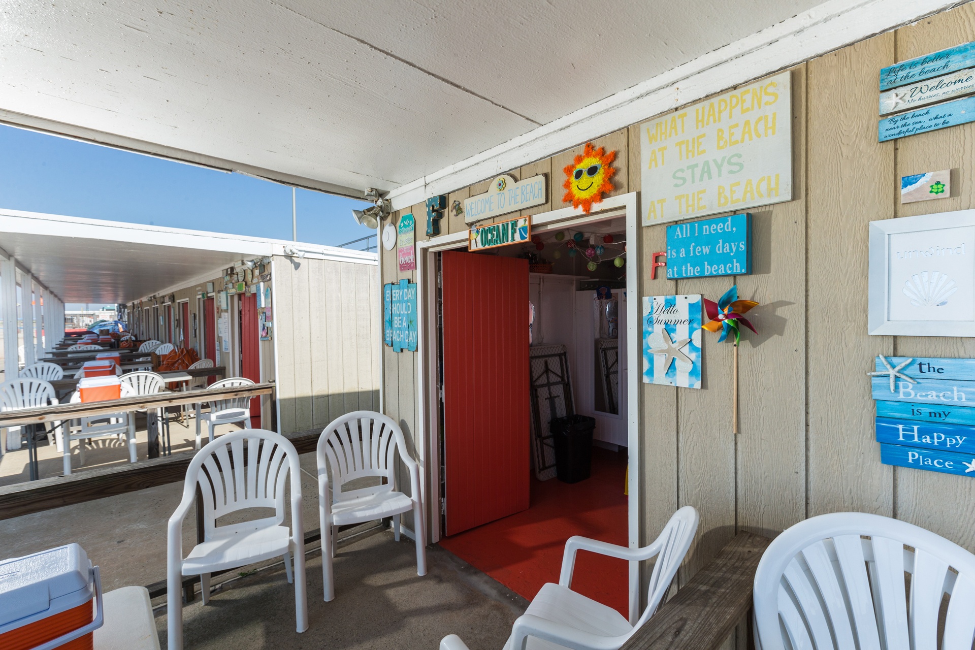 Oceanfront Cabanas - Sunny Atlantic Beach Club 